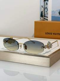 Picture of Louis Vuitton Sunglasses _SKUfw81854370fw